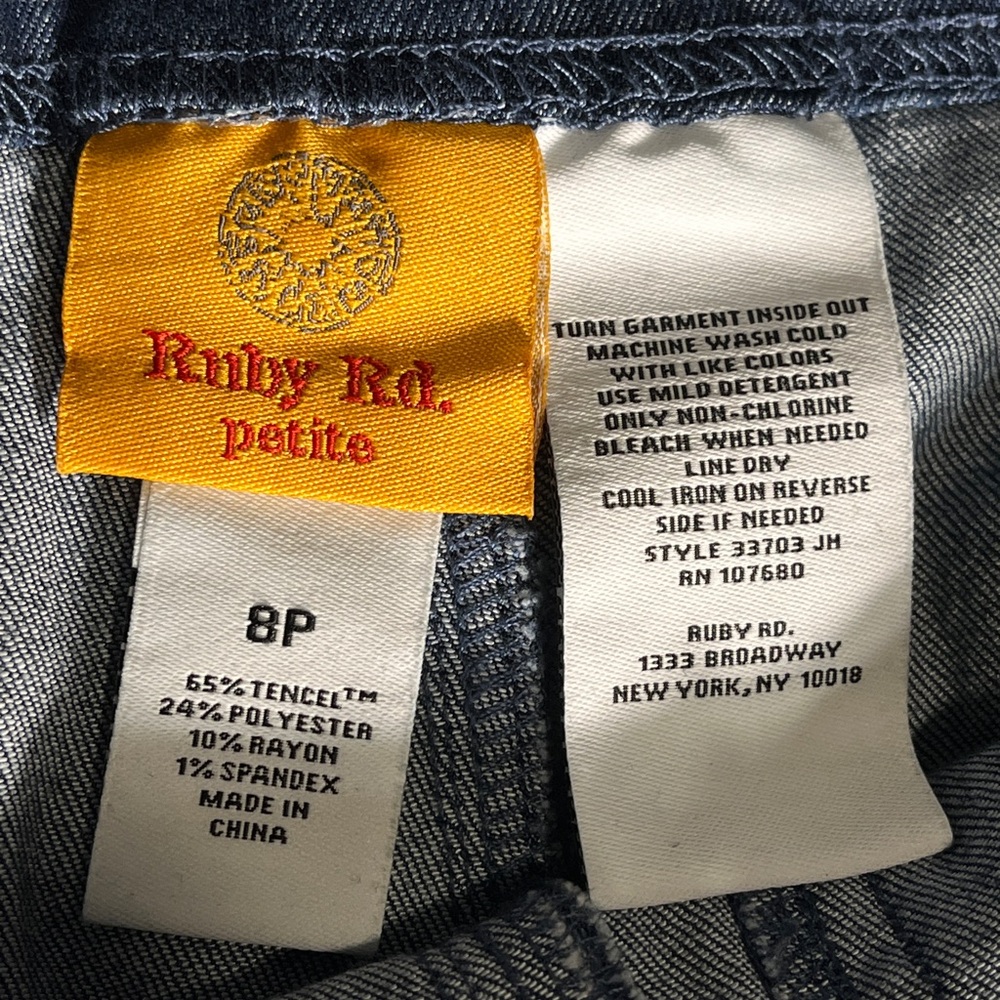 Ruby Rd. Wide Leg Dark Blue Jeans 8P - Picture 8 of 8